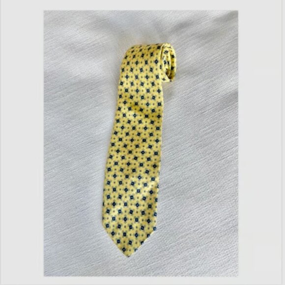 J. Crew 100% Silk Handmade Necktie Yellow Blue Geometric USA Formal Business - Picture 1 of 5